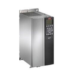 131B9597 DANFOSS DRIVES VLT Automation Drive FC 302 Advanced 15 KW / 20 HP, 380-500 VAC, IP20 / Chassis, RFI